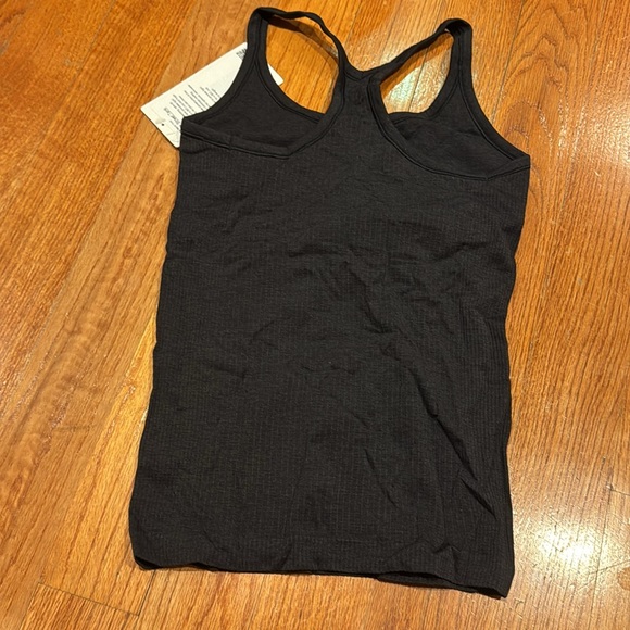 Lululemon ebb to street tank 2 NWT - Picture 8 of 8